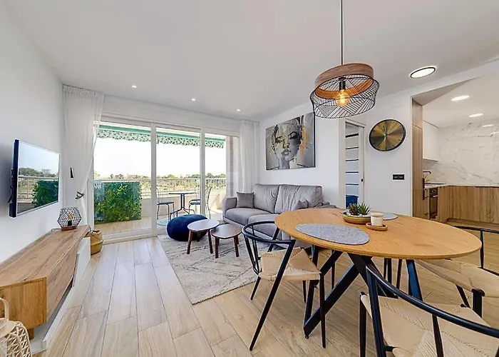 Victoria Pleamar Apartment Torrevieja